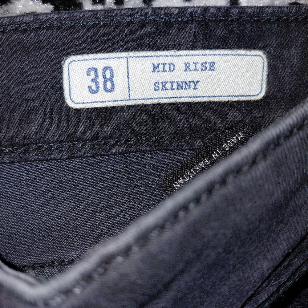 Zara Z1975 Mid Rise Skinny Jeans Black Ripped Knees 38 / 6 - Picture 10 of 16